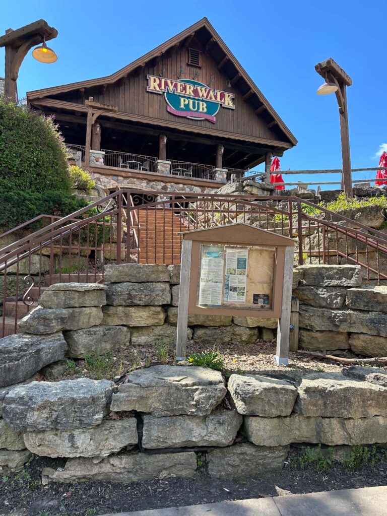 Dells Scenic River Walk